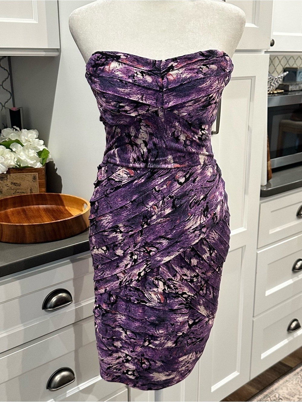 Guess Strapless Purple Ruched Bodycon Dress M Abstract Print Y2K Party Grunge